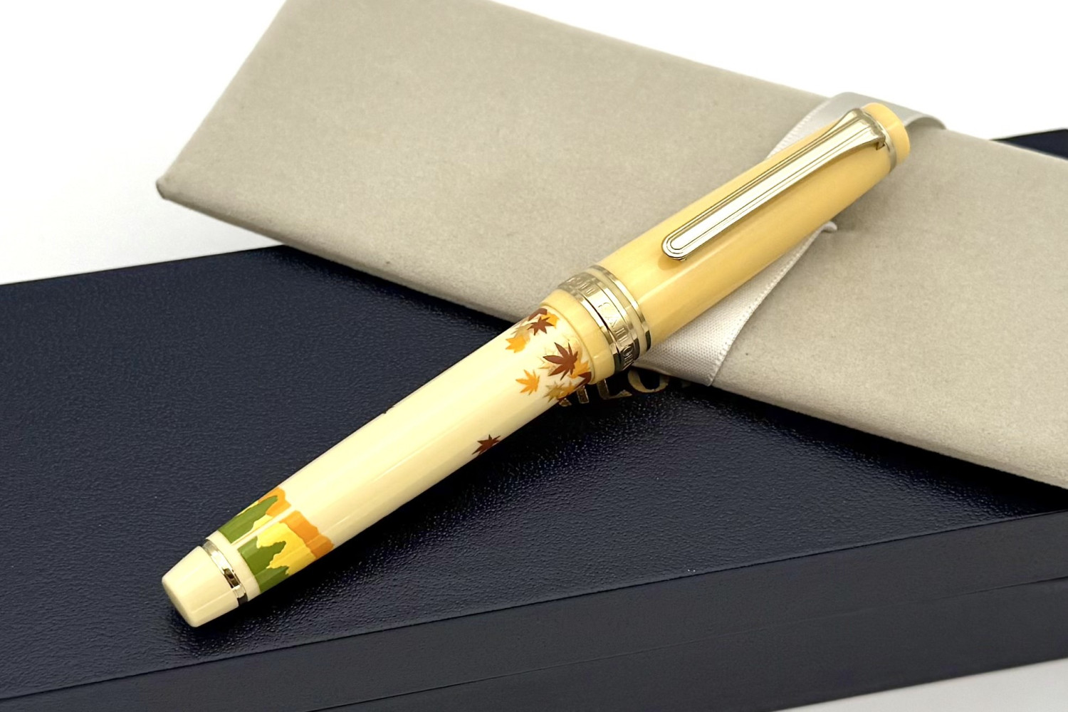 SailorPGSlimSeasonalWakaPoetryAutumnFP_A